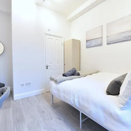 Central London Luxury Studios Fulham Close To Underground Newly Refurbished Exterior photo