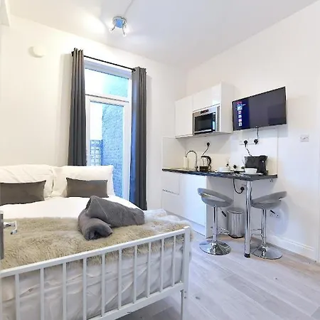 Central London Luxury Studios Fulham Close To Underground Newly Refurbished Exterior photo