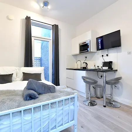 Central London Luxury Studios Fulham Close To Underground Newly Refurbished Exterior photo