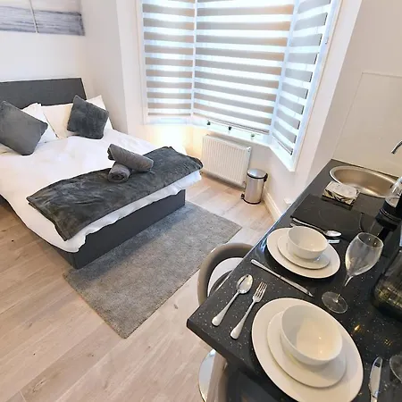 Central London Luxury Studios Fulham Close To Underground Newly Refurbished Exterior photo