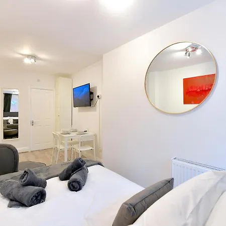 Central London Luxury Studios Fulham Close To Underground Newly Refurbished Exterior photo