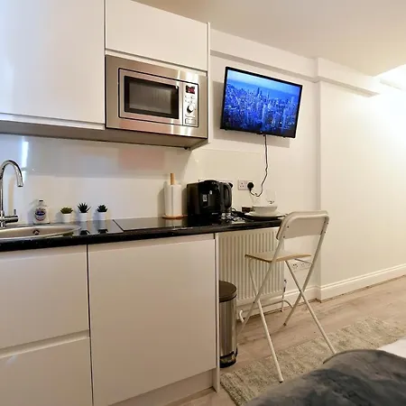 Central London Luxury Studios Fulham Close To Underground Newly Refurbished Exterior photo