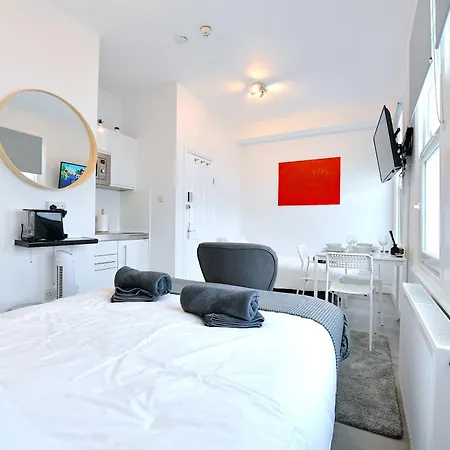 Central London Luxury Studios Fulham Close To Underground Newly Refurbished Exterior photo