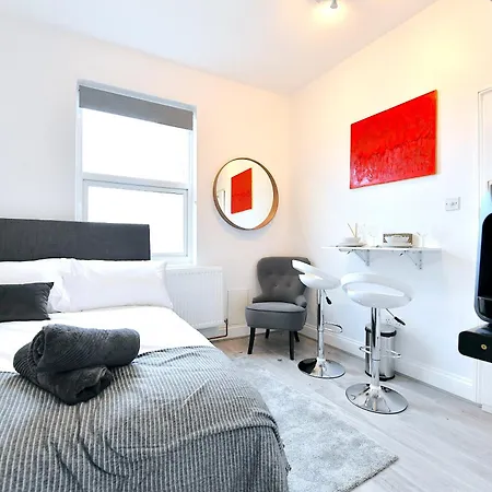 Central London Luxury Studios Fulham Close To Underground Newly Refurbished Exterior photo