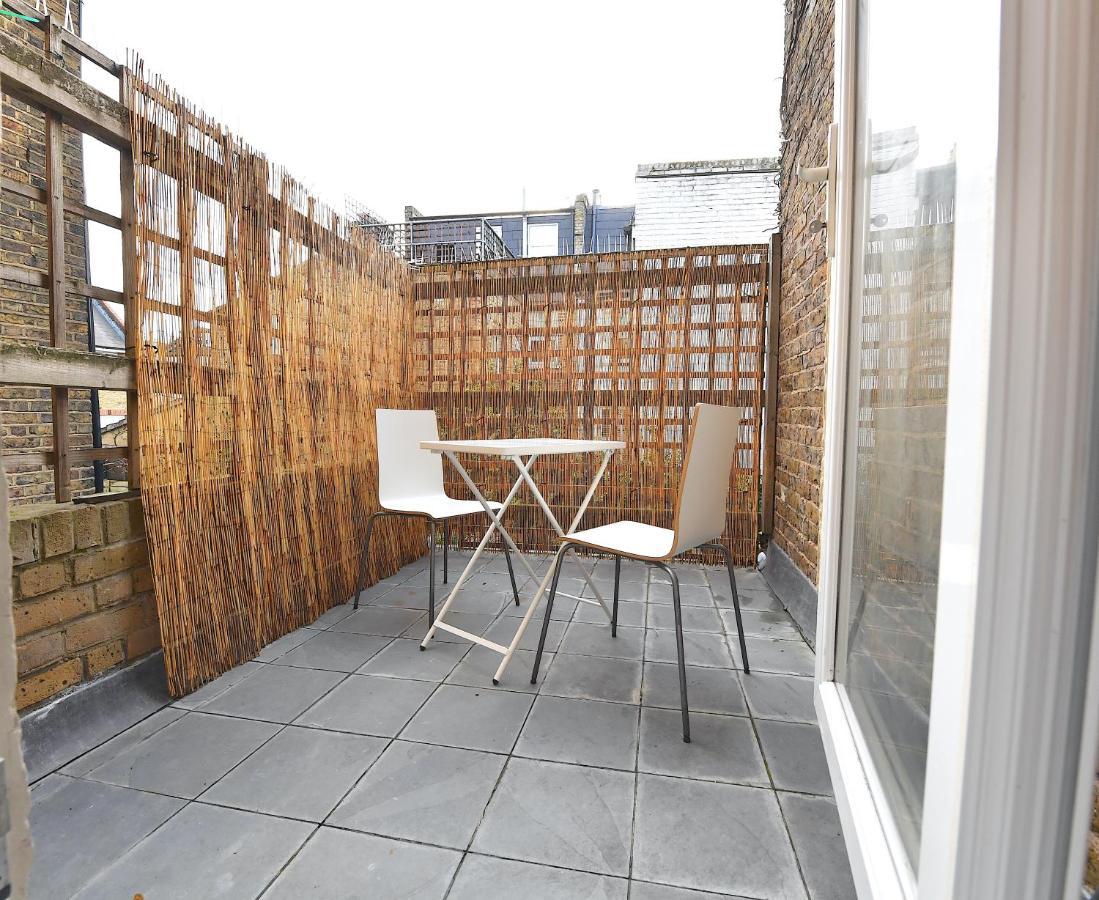 Luxury Fulham Close To Underground Newly Refurbished Apartment