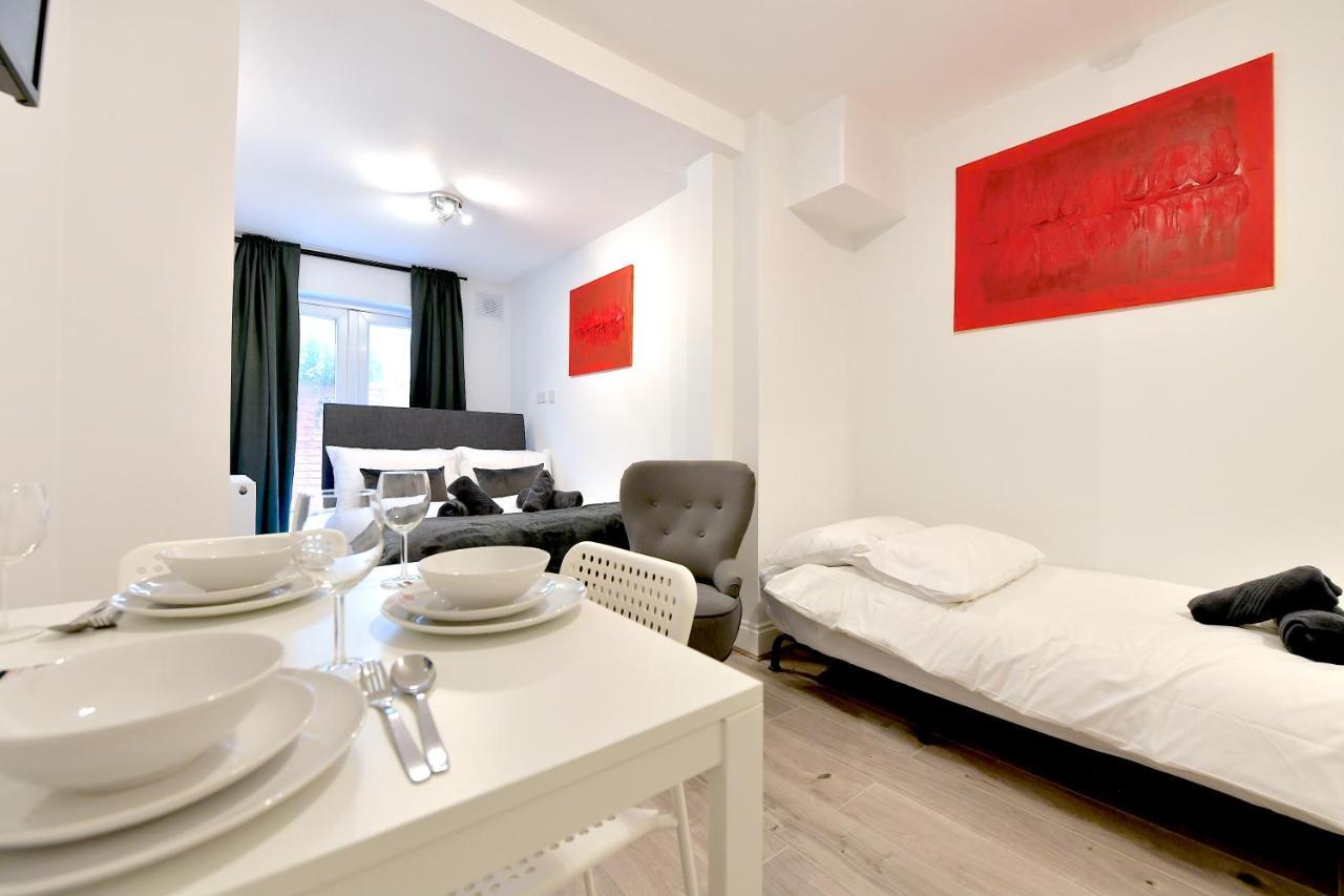 Luxury Fulham Close To Underground Newly Refurbished * Londra