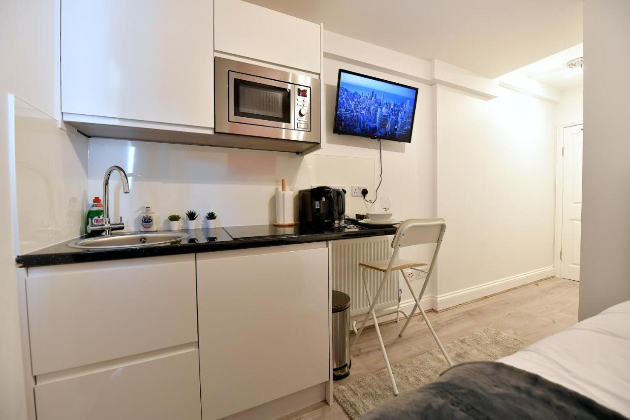 Luxury Fulham Close To Underground Newly Refurbished Apartment London