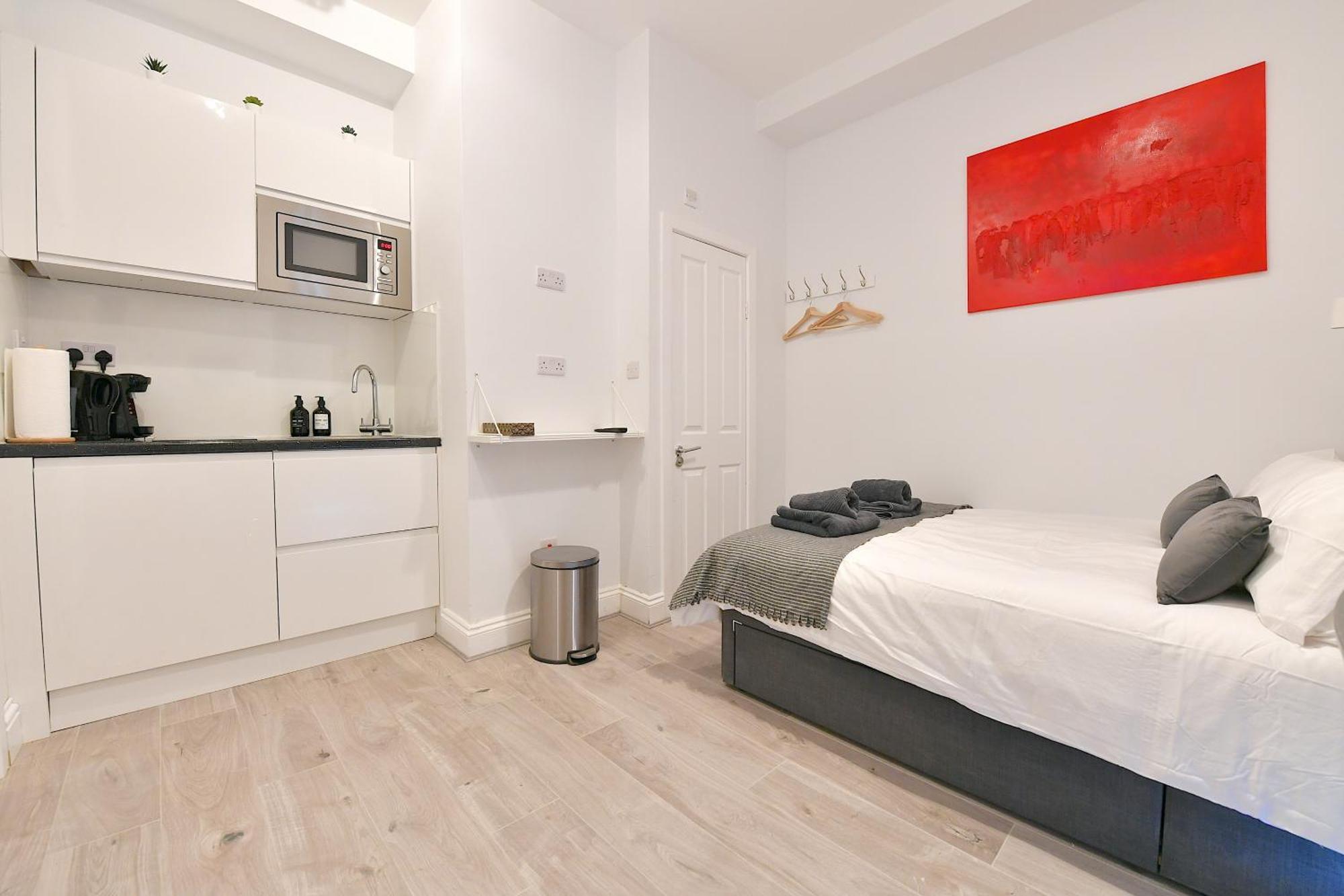 Luxury Fulham Close To Underground Newly Refurbished Apartment