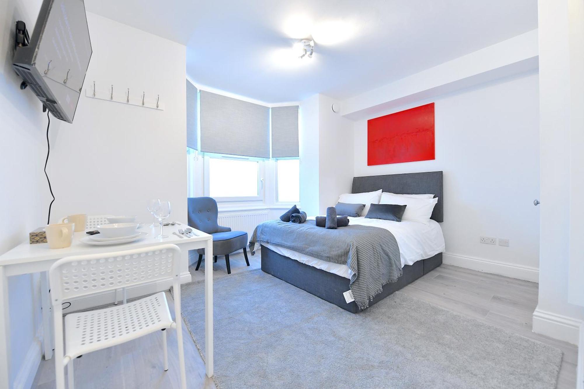 Luxury Fulham Close To Underground Newly Refurbished Apartment *