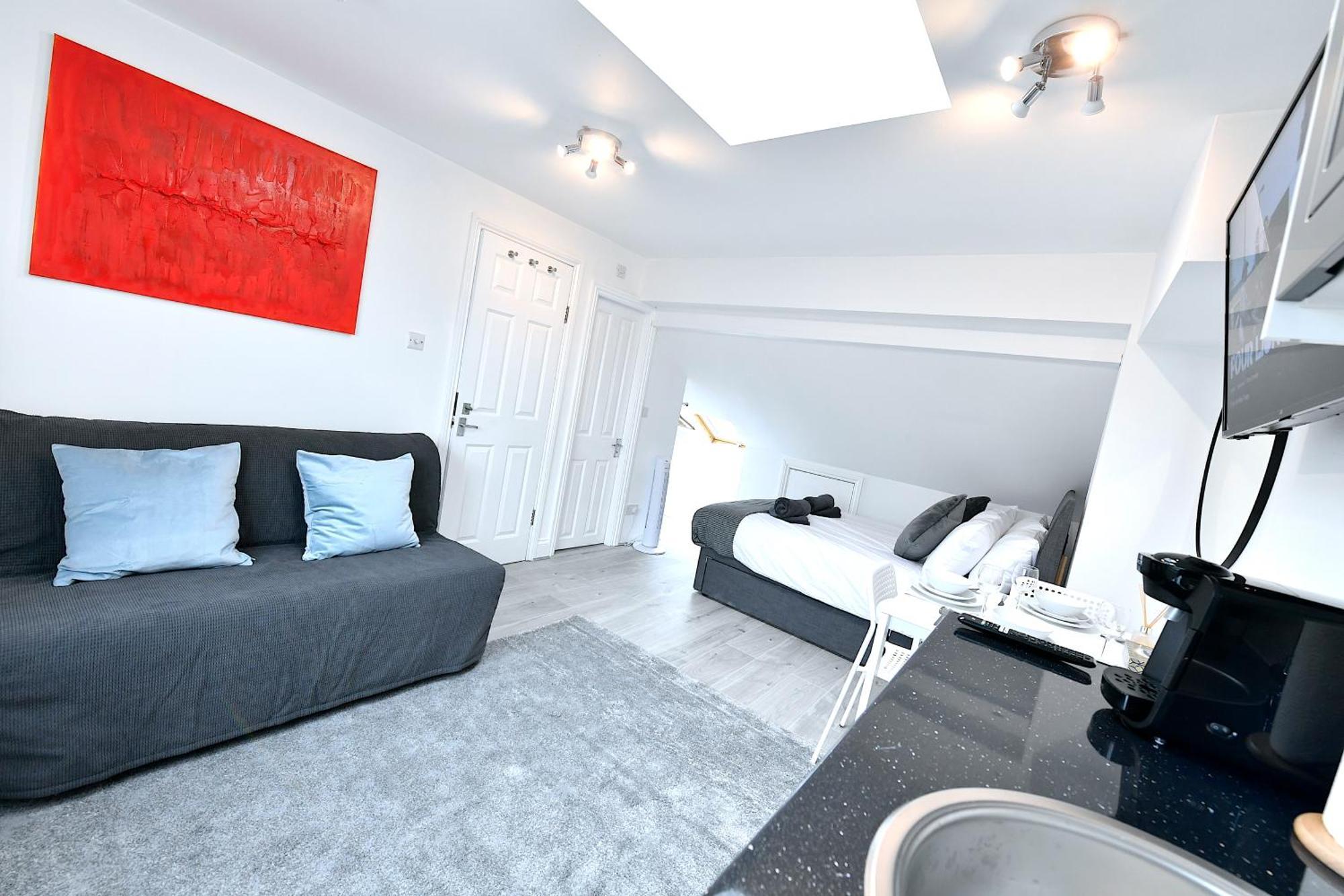 Luxury Fulham Close To Underground Newly Refurbished Apartment *